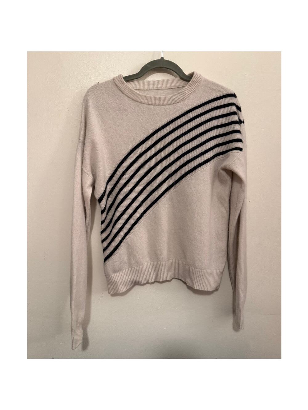 Wool Blend Diagonal Stripe Sweater Beige Black Crewneck, Size M